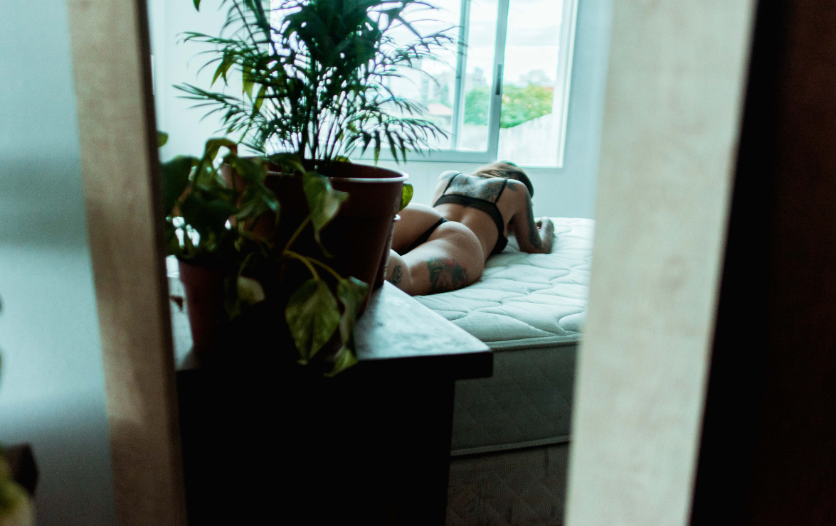 Morning Voyeur